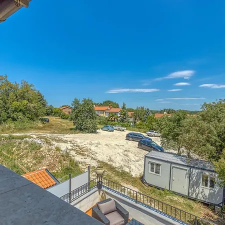 Konukevi Noel Funtana